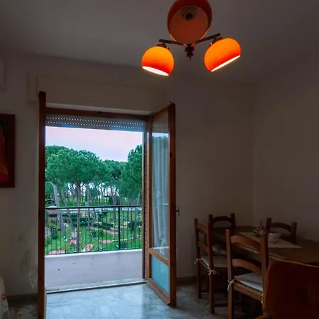 Az1 Apartment Follonica